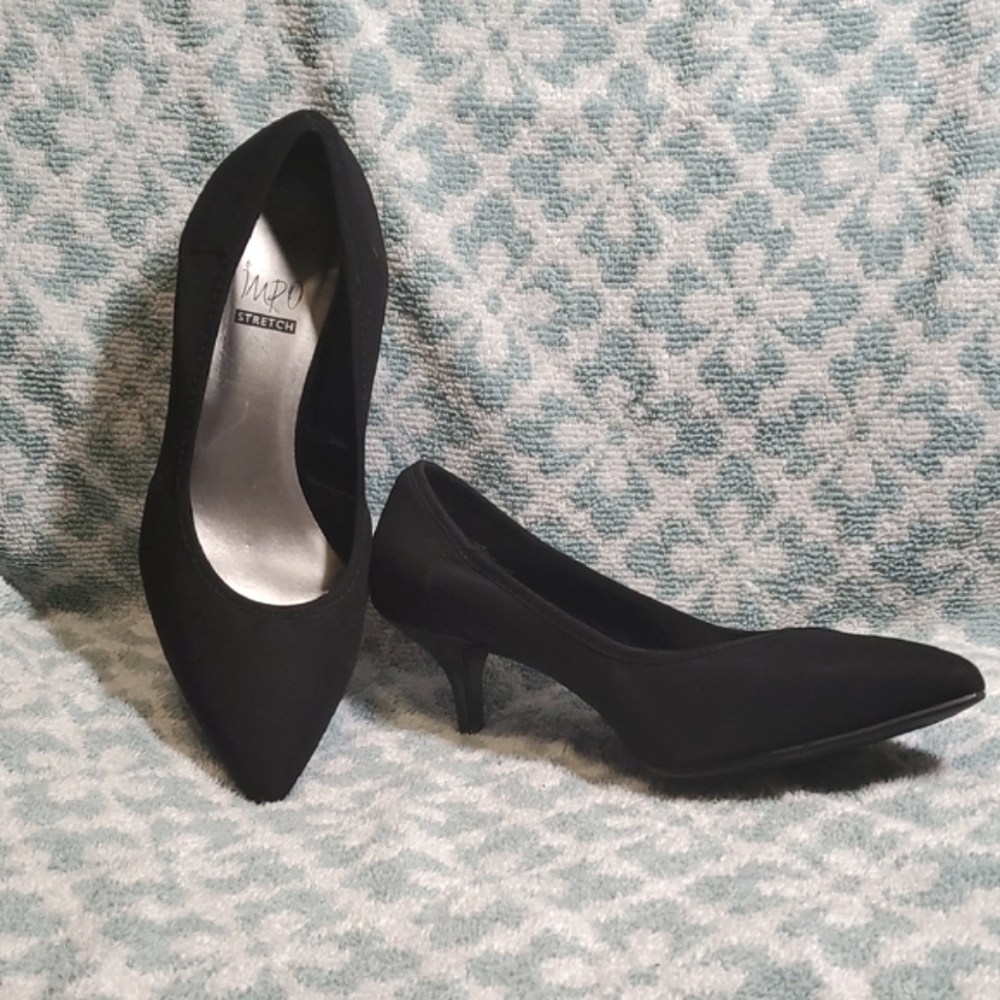 Impo Stretch Black Endora Kitten Heels Pointed Toe Pumps Size 8.5 (fits 8 too)